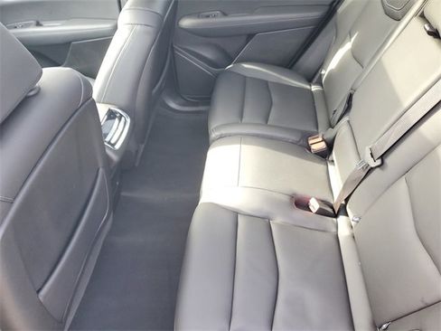 Certified 2024 Cadillac XT6 Luxury w/ LPO, Floor Liner Package image 31