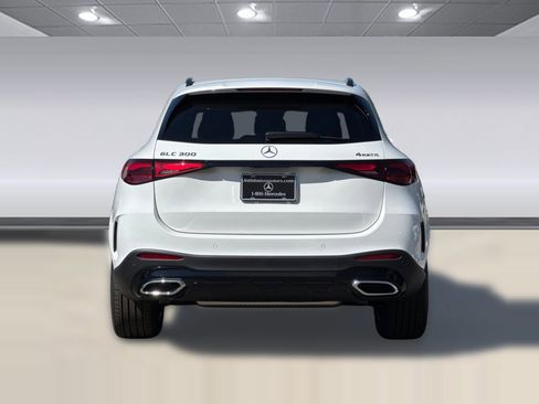 New 2026 Mercedes-Benz GLC 300 4MATIC image 9