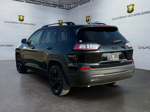 Used 2021 Jeep Cherokee Latitude Plus FWD image 6