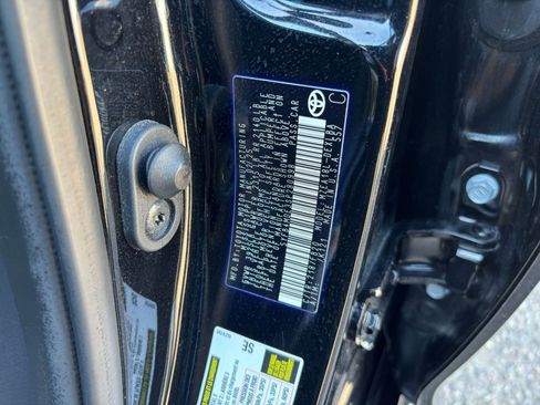 Used 2025 Toyota Corolla LE image 27