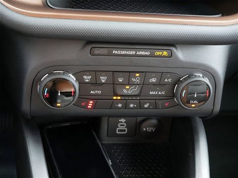 Used 2024 Ford Bronco Sport Badlands w/ Premium Package image 24