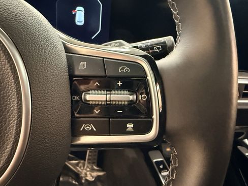 Used 2025 Kia Sorento SX Prestige AWD/4WD image 34