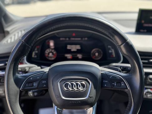 Used 2018 Audi Q7 3.0T Prestige image 14