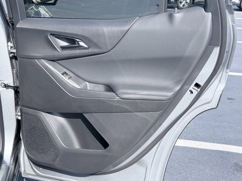 New 2026 Chevrolet Equinox LT w/ Convenience Package II image 28