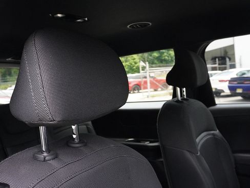 Used 2027 Kia Telluride S w/ Towing Package AWD/4WD image 41