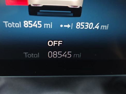 Used 2025 BMW 530i xDrive image 20