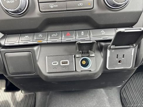 New 2026 Chevrolet Silverado 1500 Custom Trail Boss AWD/4WD image 24