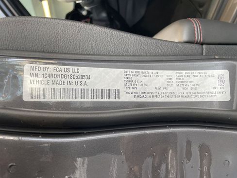 Certified 2025 Dodge Durango GT image 36