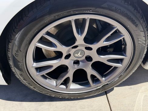 Used 2022 Tesla Model S AWD/4WD image 9