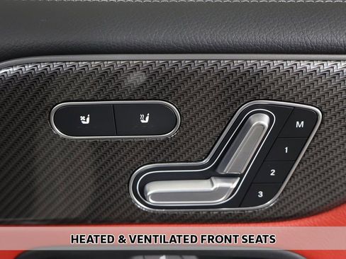 Used 2022 Mercedes-Benz GLB 35 AMG 4MATIC image 7