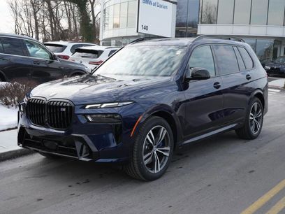 New 2026 BMW X7 M60i w/ Executive Package