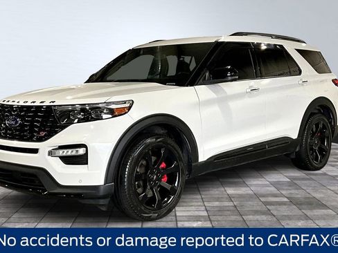 Used 2022 Ford Explorer ST w/ Equipment Group 401A image 3