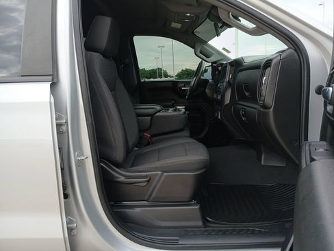 Used 2022 Chevrolet Silverado 1500 Custom AWD/4WD image 29