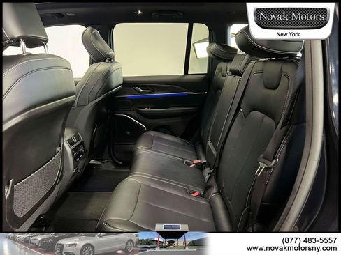 Used 2024 Jeep Grand Cherokee Overland w/ Trailer Tow Package AWD/4WD image 13