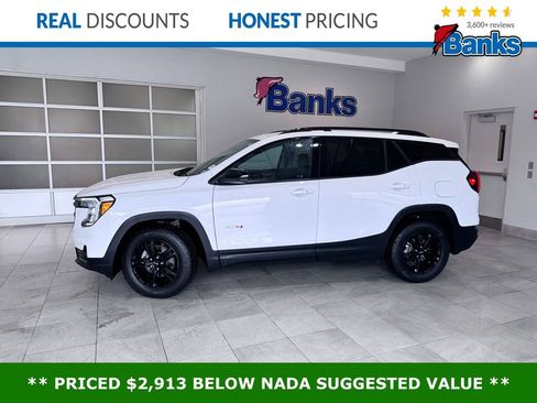 Certified 2022 GMC Terrain AT4 w/ LPO, Floor Liner Package image 5