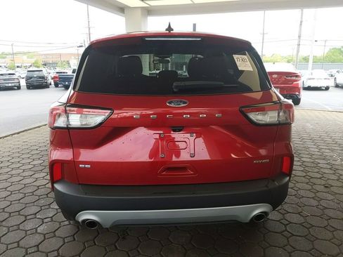 Used 2022 Ford Escape SE w/ Convenience Package AWD/4WD image 7