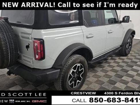Used 2023 Ford Bronco Outer Banks AWD/4WD image 1