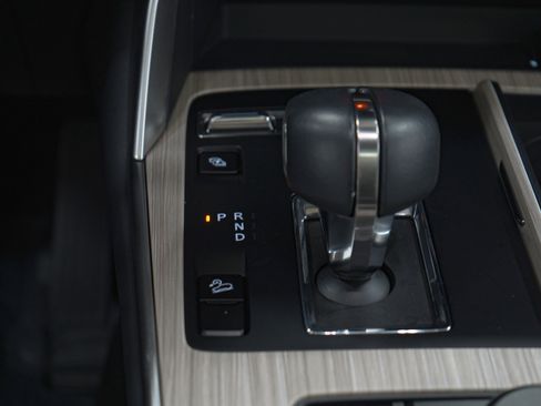 Certified 2024 MAZDA CX-90 Plug-In Hybrid w/ Premium Pkg image 21