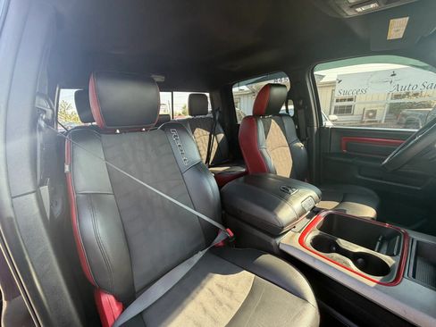 Used 2016 RAM 1500 Rebel w/ Luxury Group AWD/4WD image 18