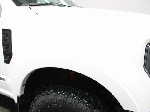 Used 2021 Ford F250 Lariat w/ Tremor Off-Road Package image 32