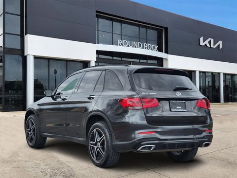 Used 2022 Mercedes-Benz GLC 300 4MATIC w/ AMG Line image 6