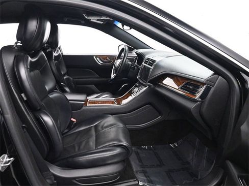 Used 2017 Lincoln Continental AWD w/ Equipment Group 500A image 21