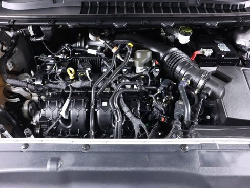 Used 2022 Ford Edge Titanium image 39