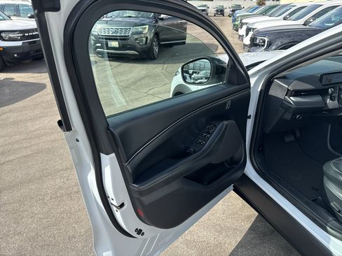 Used 2023 Ford Mustang Mach-E Select RWD image 7