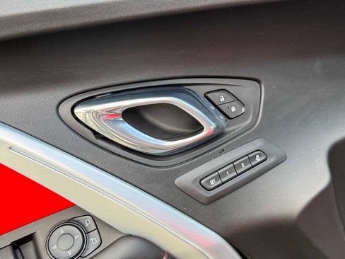 Used 2017 Chevrolet Camaro SS RWD image 24