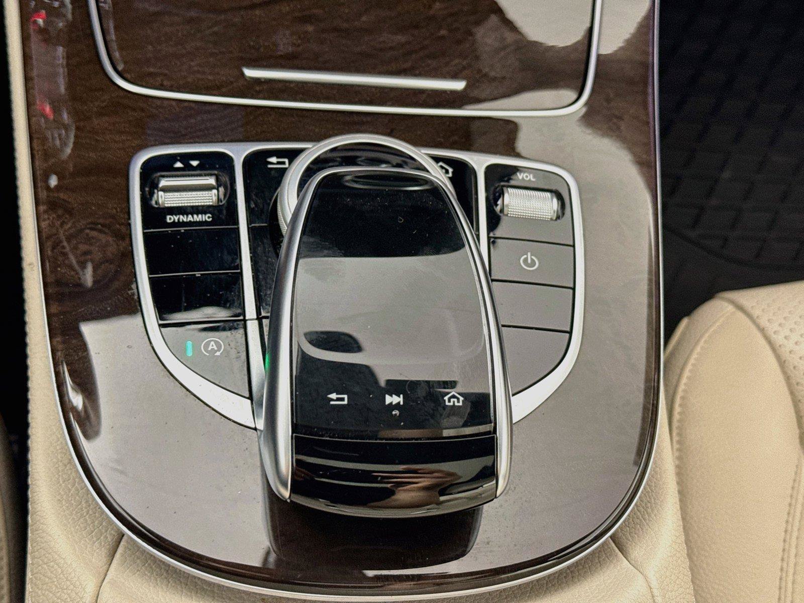 Used 2019 Mercedes-Benz E 300 image 29