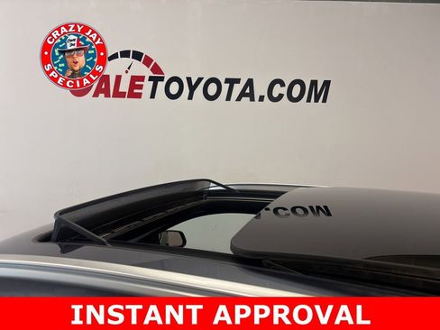 Used 2018 BMW X1 xDrive28i AWD/4WD image 5