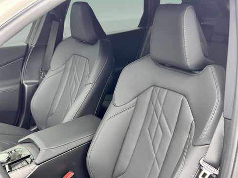 Used 2026 BMW X3 xDrive30 w/ Convenience Package image 23