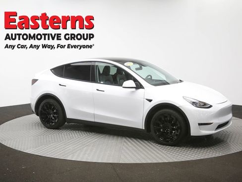 Used 2021 Tesla Model Y Long Range AWD/4WD image 42