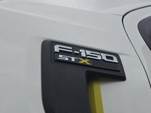 Used 2024 Ford F150 STX AWD/4WD image 9