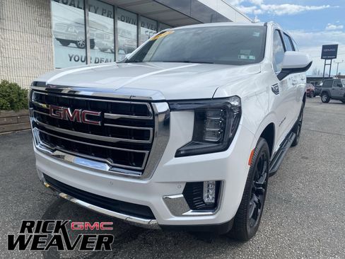 Certified 2022 GMC Yukon SLT w/ Max Trailering Package AWD/4WD image 1