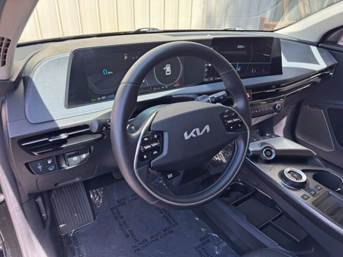 Used 2022 Kia EV6 Wind w/ Wind Technology Package AWD/4WD image 12