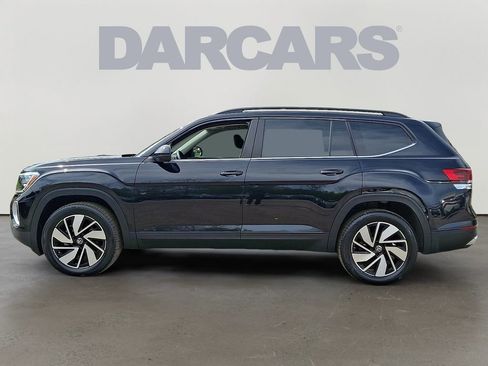 Used 2025 Volkswagen Atlas SE image 4