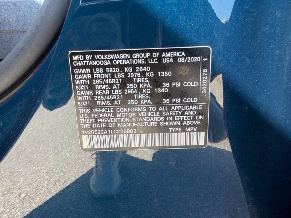 Used 2020 Volkswagen Atlas Cross Sport SEL R-Line AWD/4WD image 14
