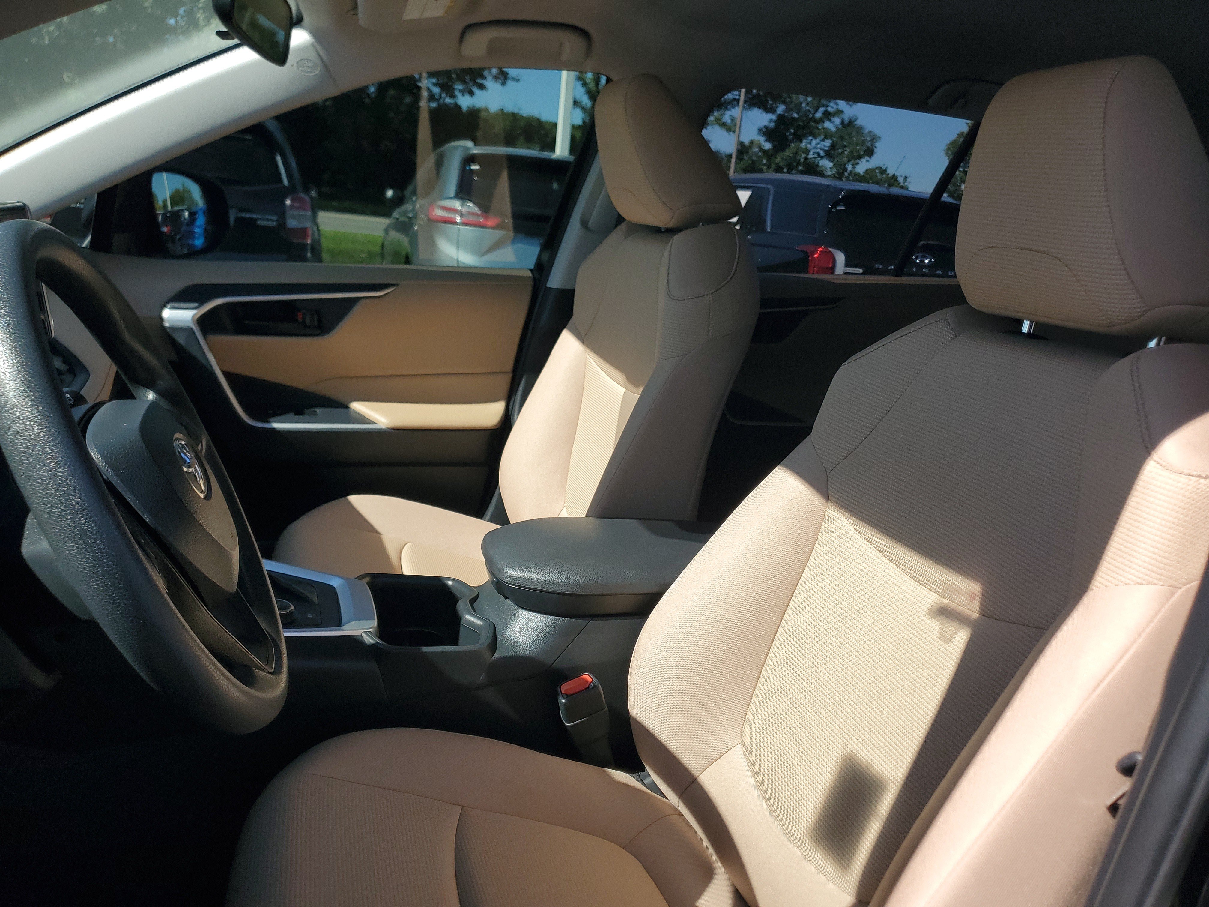 Certified 2025 Toyota RAV4 LE AWD/4WD image 20
