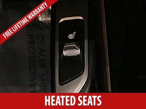 Used 2022 Kia Sorento S FWD image 16