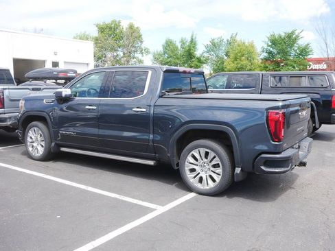 Used 2021 GMC Sierra 1500 Denali w/ Denali Ultimate Package AWD/4WD image 2