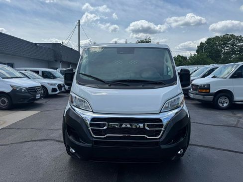 Used 2025 RAM ProMaster 2500 w/ U-Haul Equipment Group FWD image 2