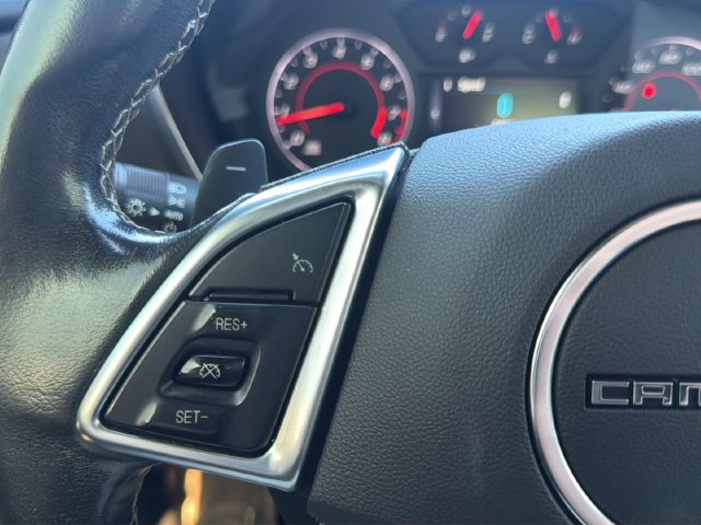 Used 2018 Chevrolet Camaro LT RWD image 19