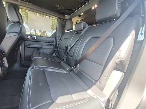 New 2026 Ford Bronco Outer Banks AWD/4WD image 8