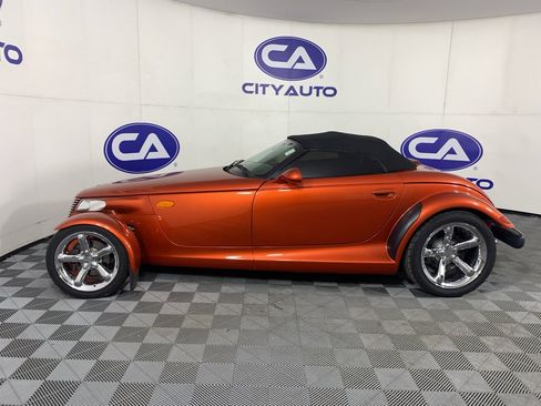 Used 2001 Chrysler Prowler image 6