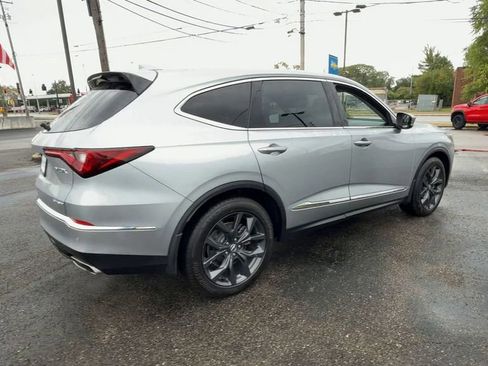 Used 2023 Acura MDX SH-AWD w/ Technology Package image 8