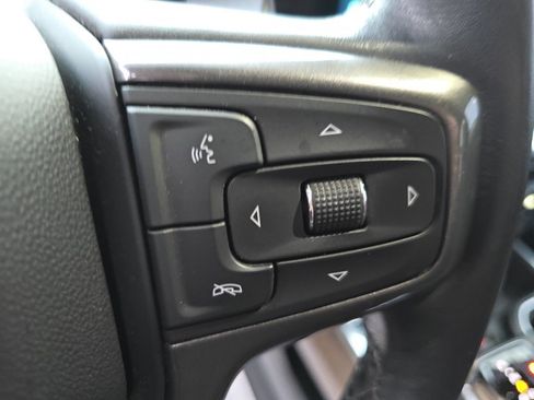 Used 2023 Chevrolet Silverado 1500 High Country w/ Technology Package image 22