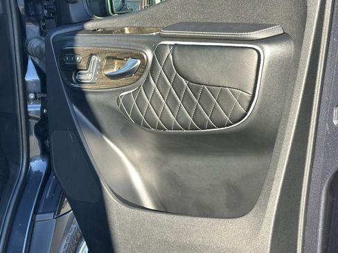 Used 2022 Mercedes-Benz Sprinter 3500 image 15