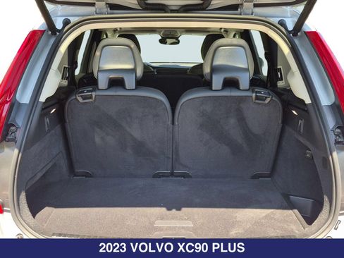 Used 2023 Volvo XC90 B6 Plus AWD/4WD image 7