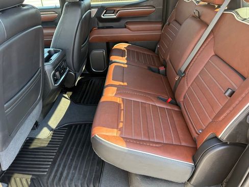 Used 2025 GMC Sierra 1500 Denali Ultimate AWD/4WD image 36
